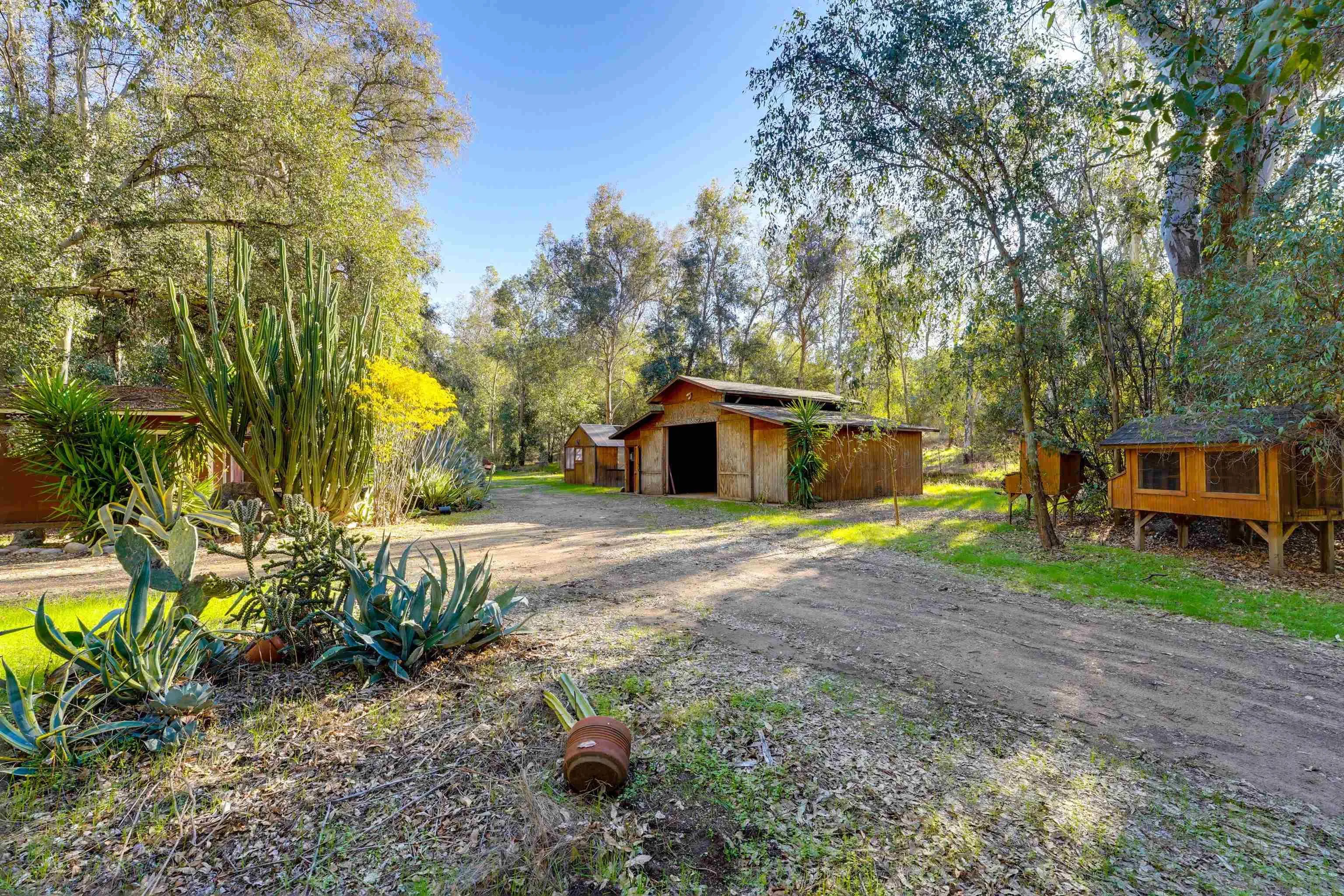 18408 Sweet Ln Unit 2870203600, 2870203800, 2870203900