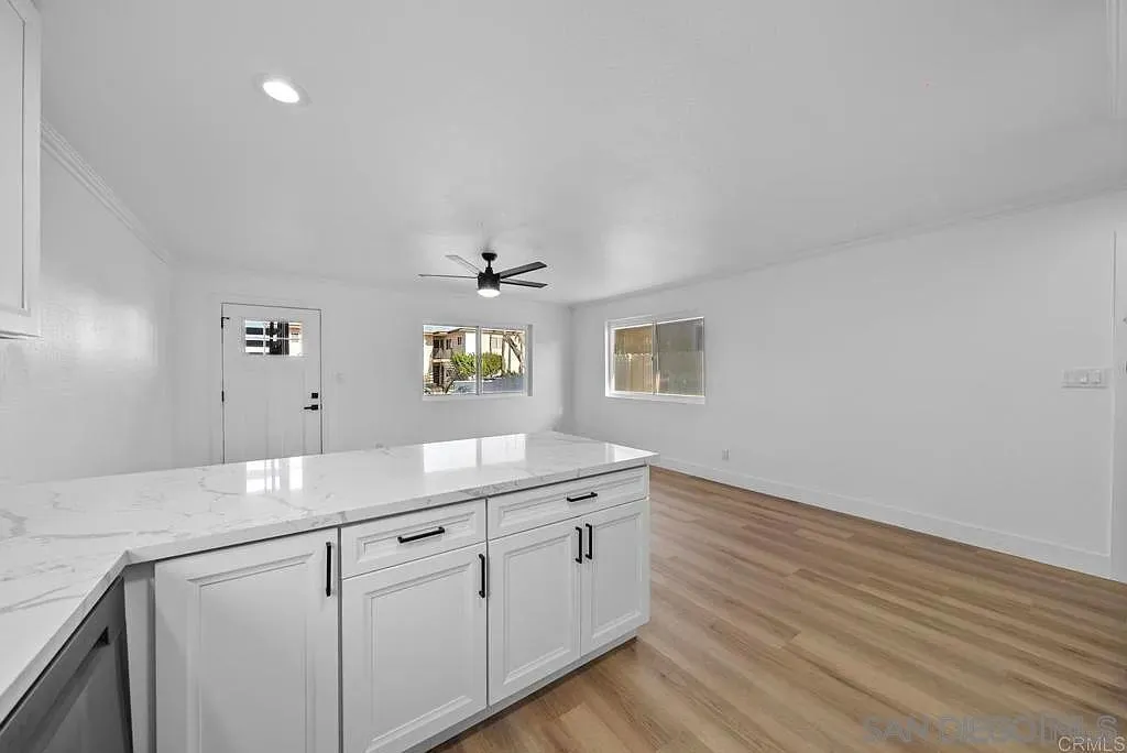 378 7th Street
