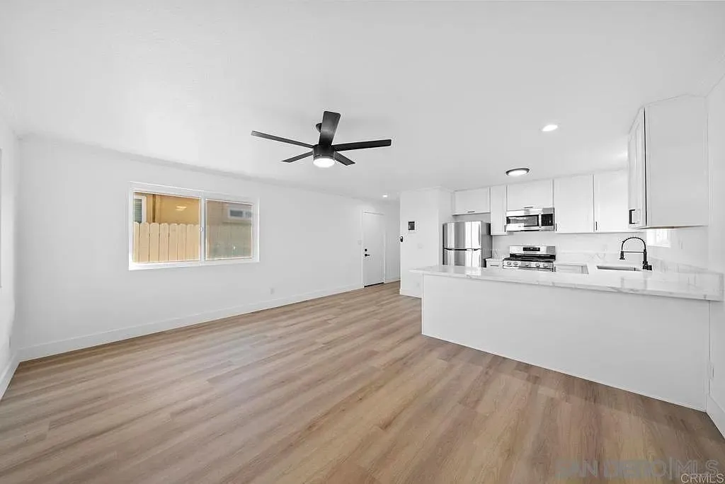 378 7th Street