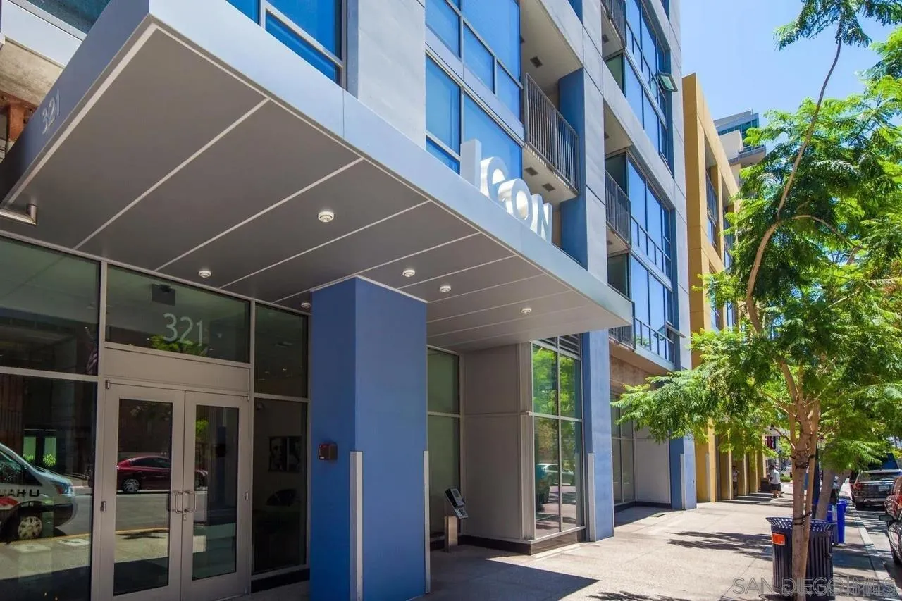 321 10th Ave Unit 304