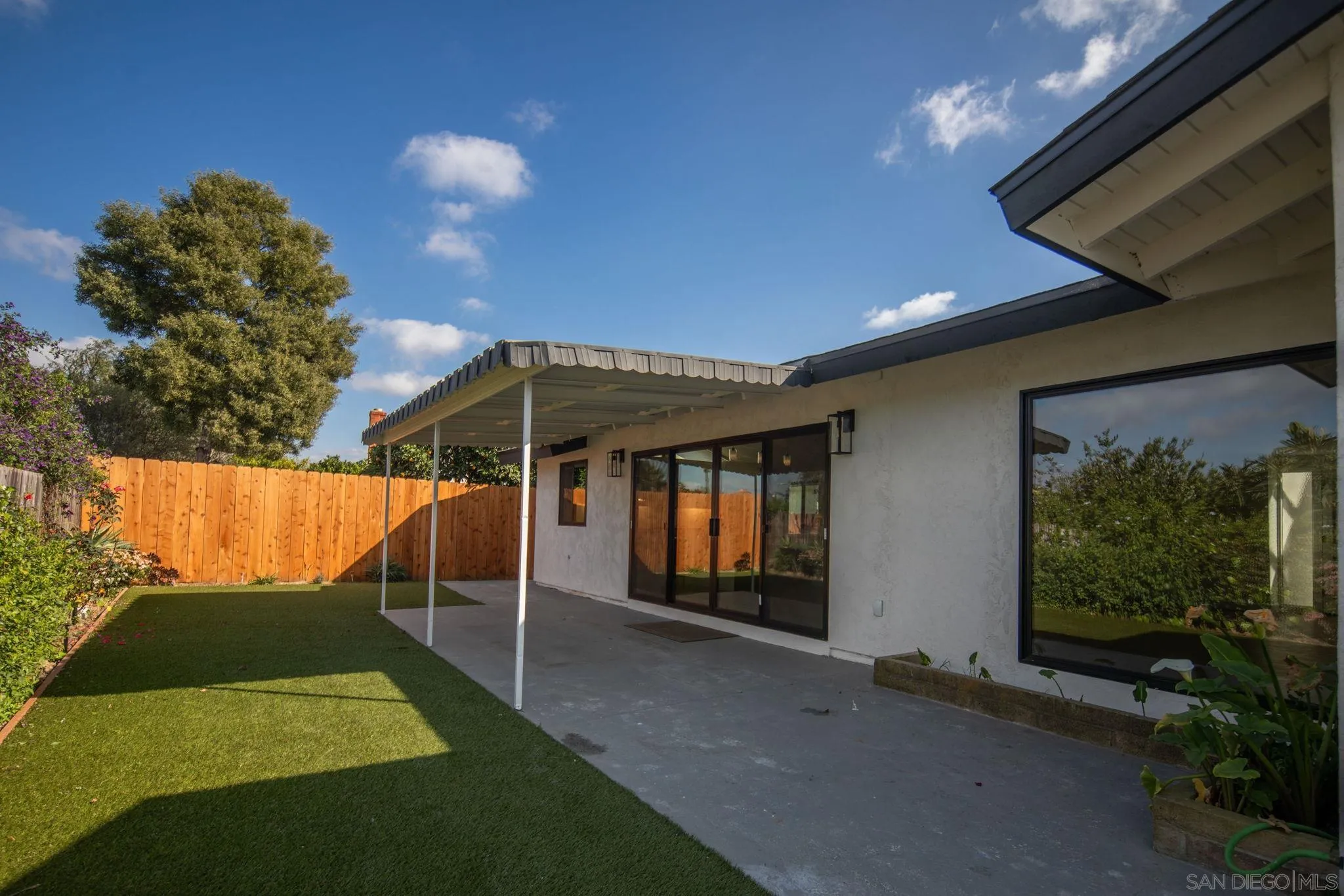 3128 Governor Drive