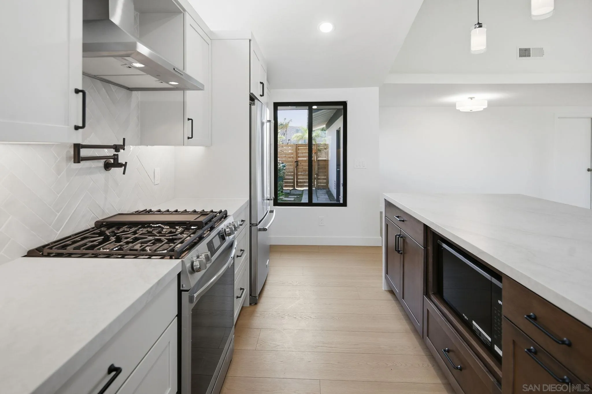3128 Governor Drive