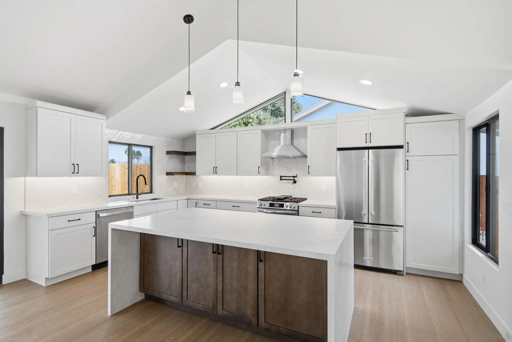 3128 Governor Drive