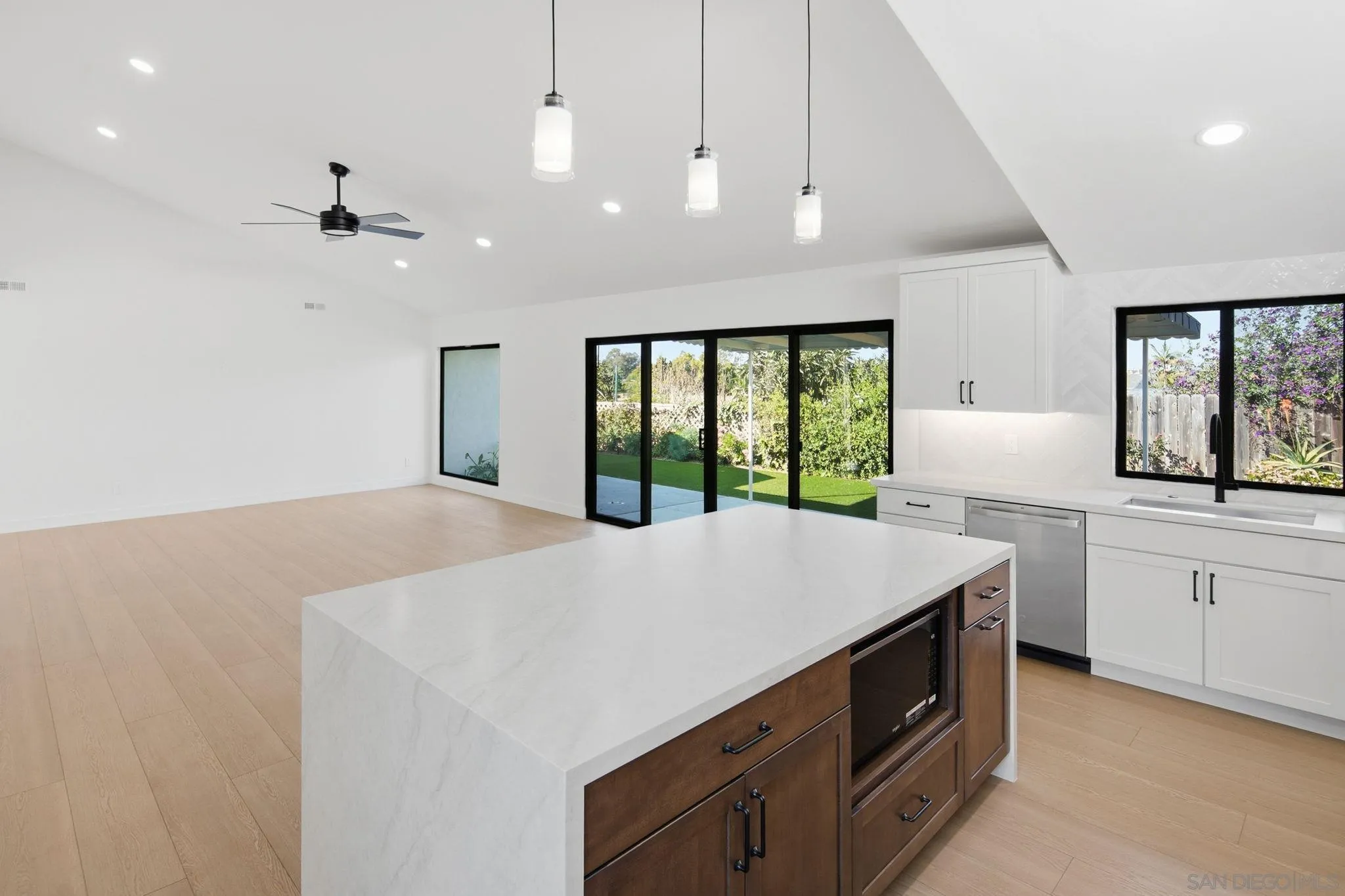 3128 Governor Drive