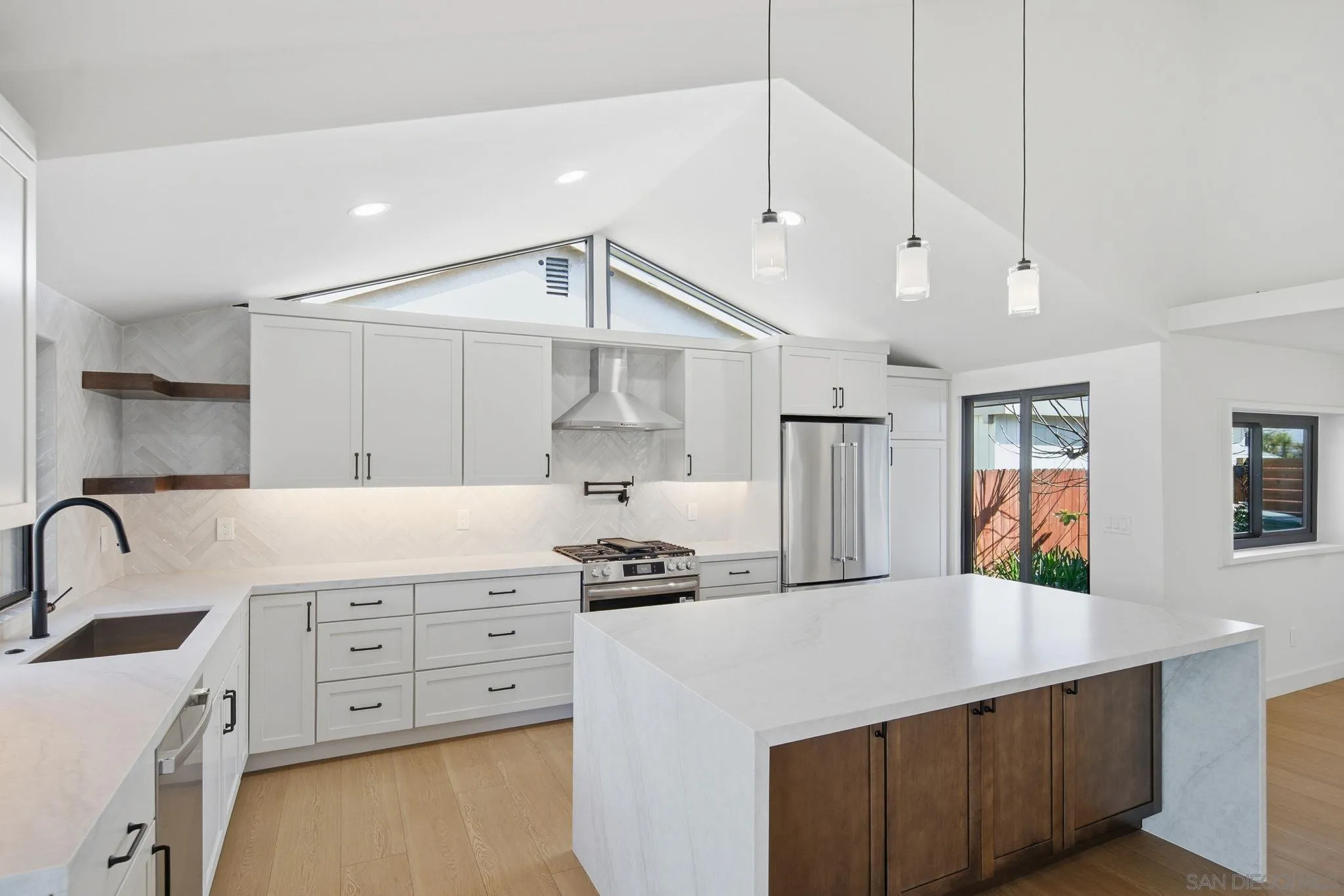 3128 Governor Drive