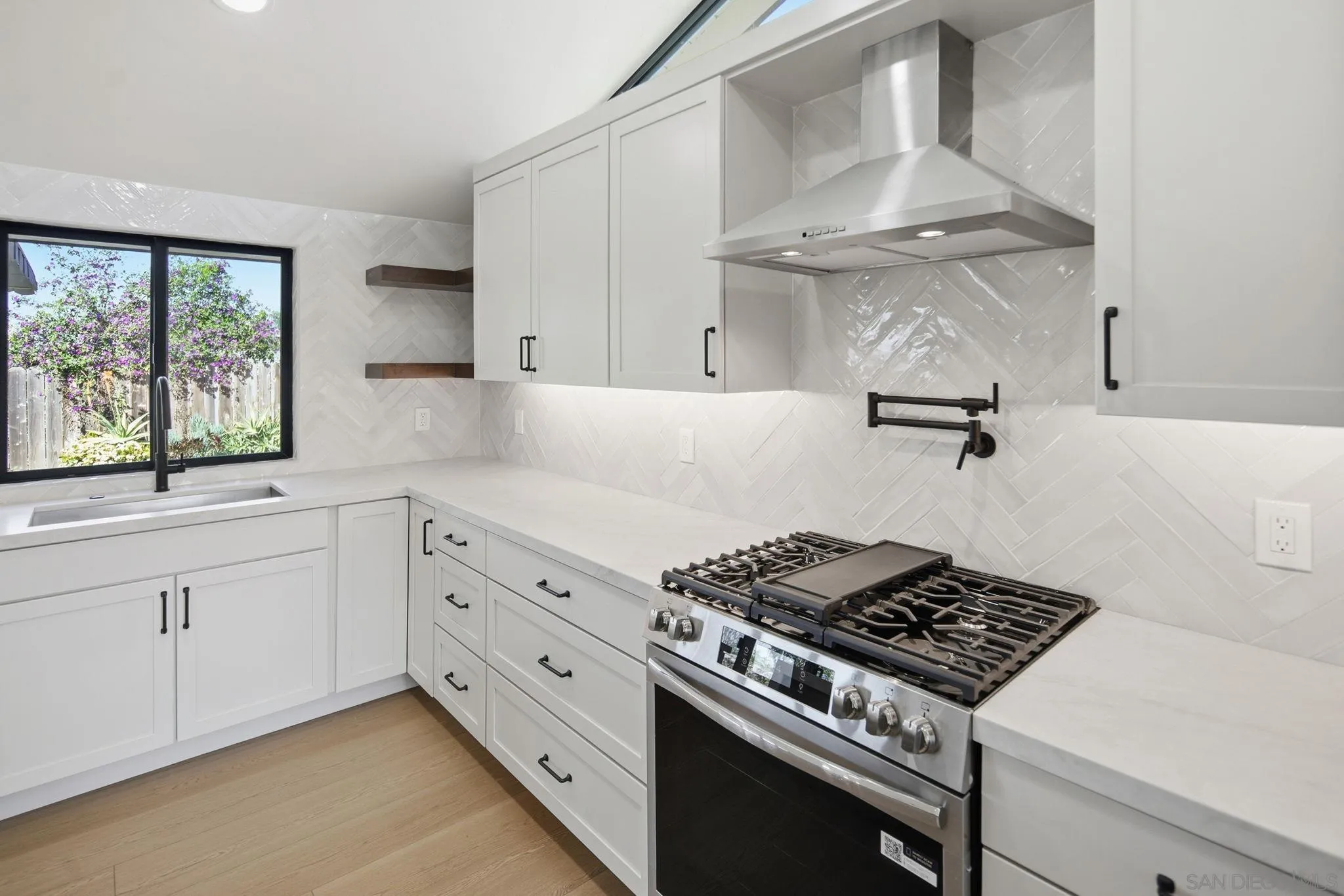 3128 Governor Drive