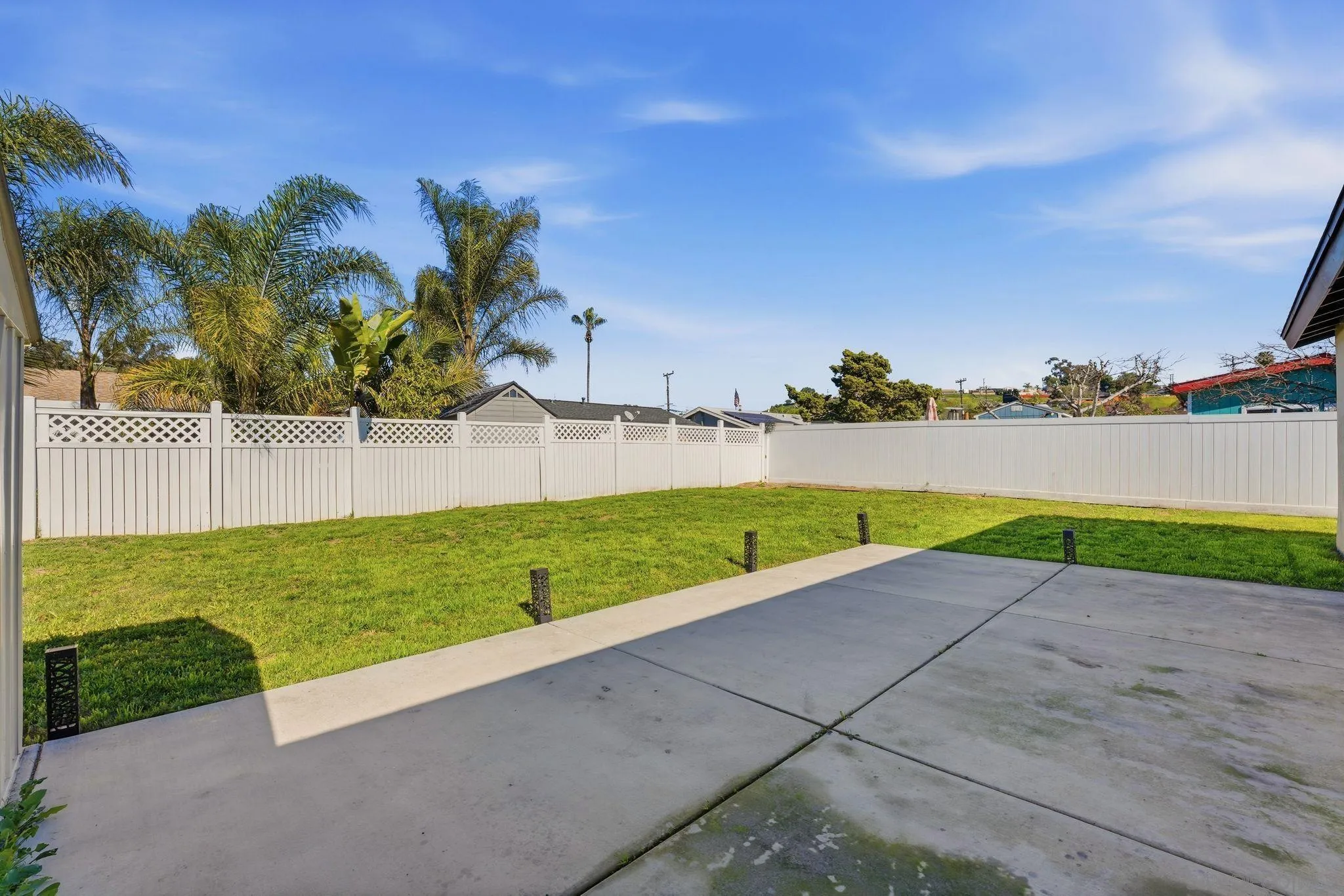 7742 Shorewood Dr