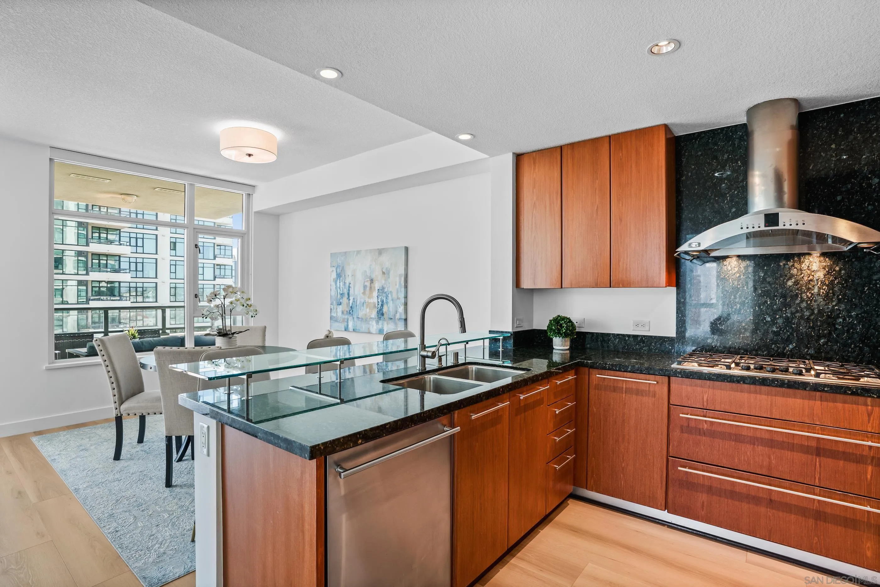 1205 Pacific Hwy Unit 1505
