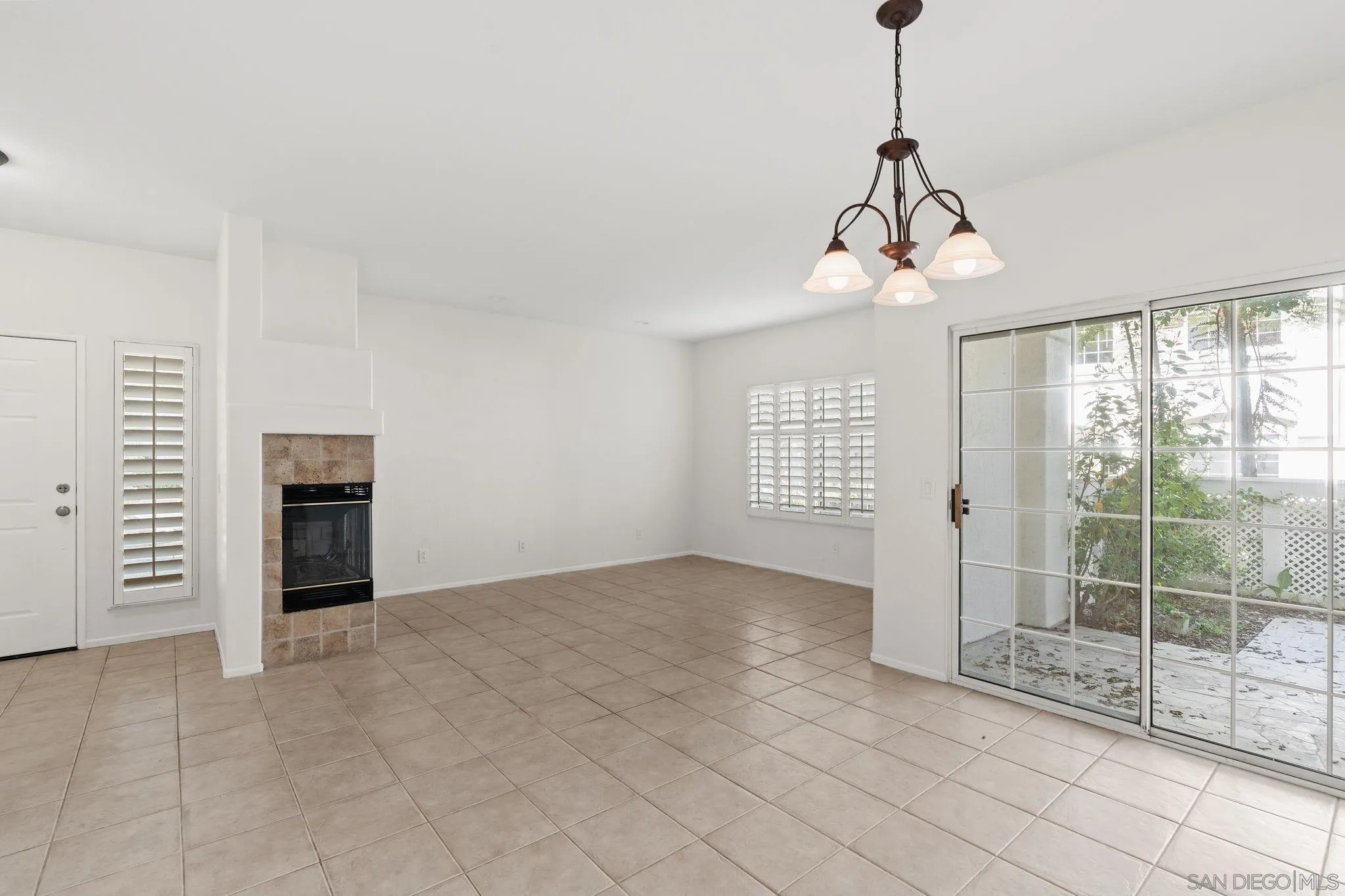 1898 Matin Cir Unit 189