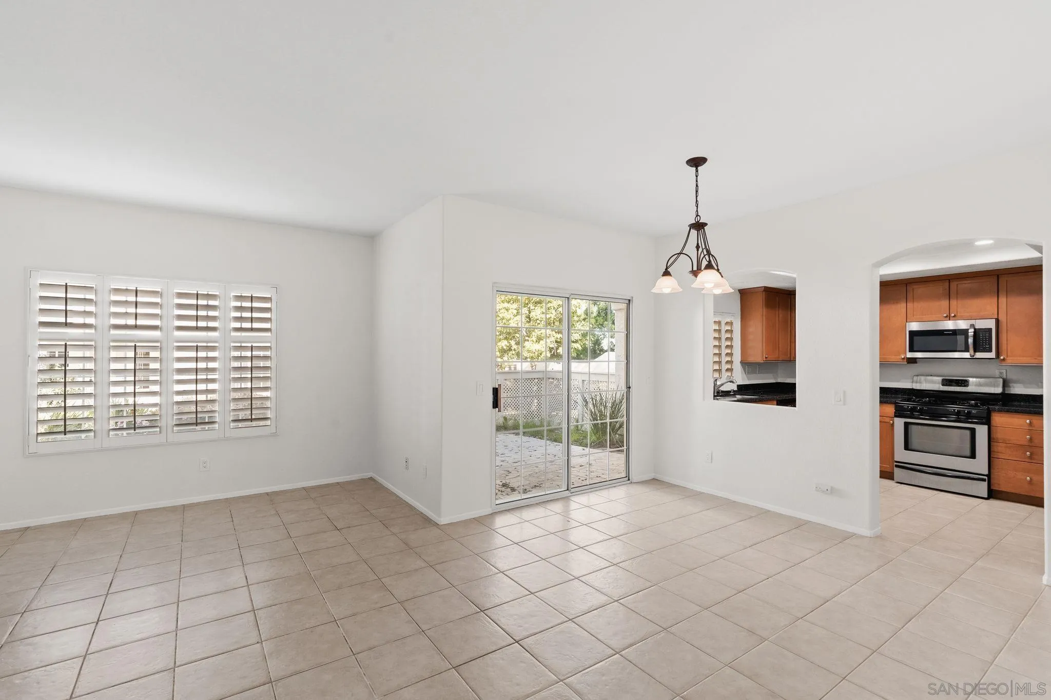 1898 Matin Cir Unit 189