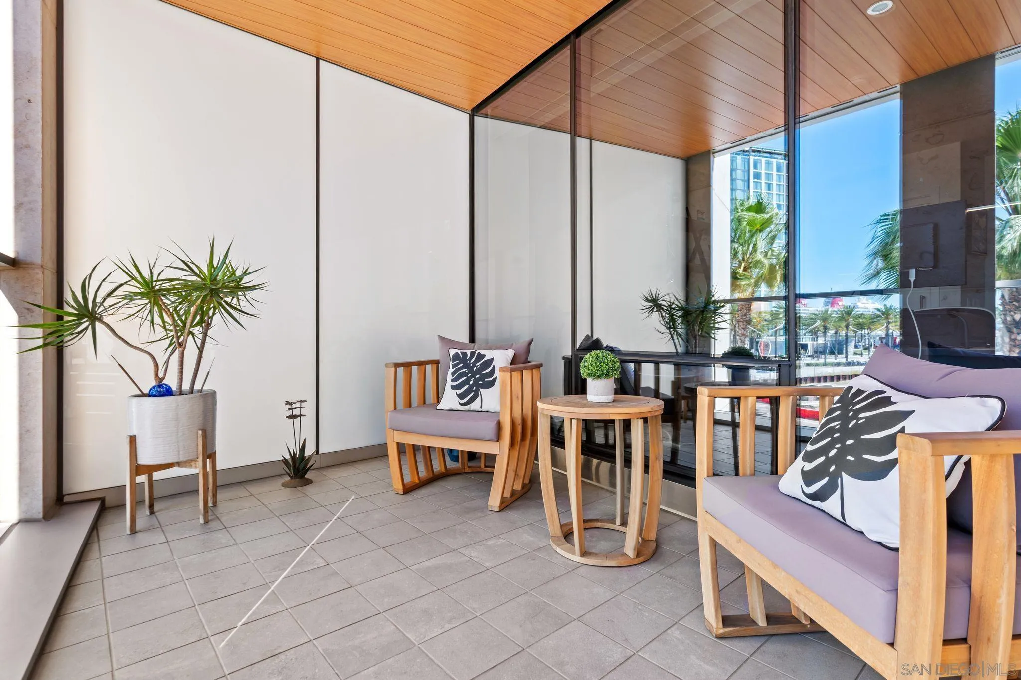 888 W E Street Unit 307