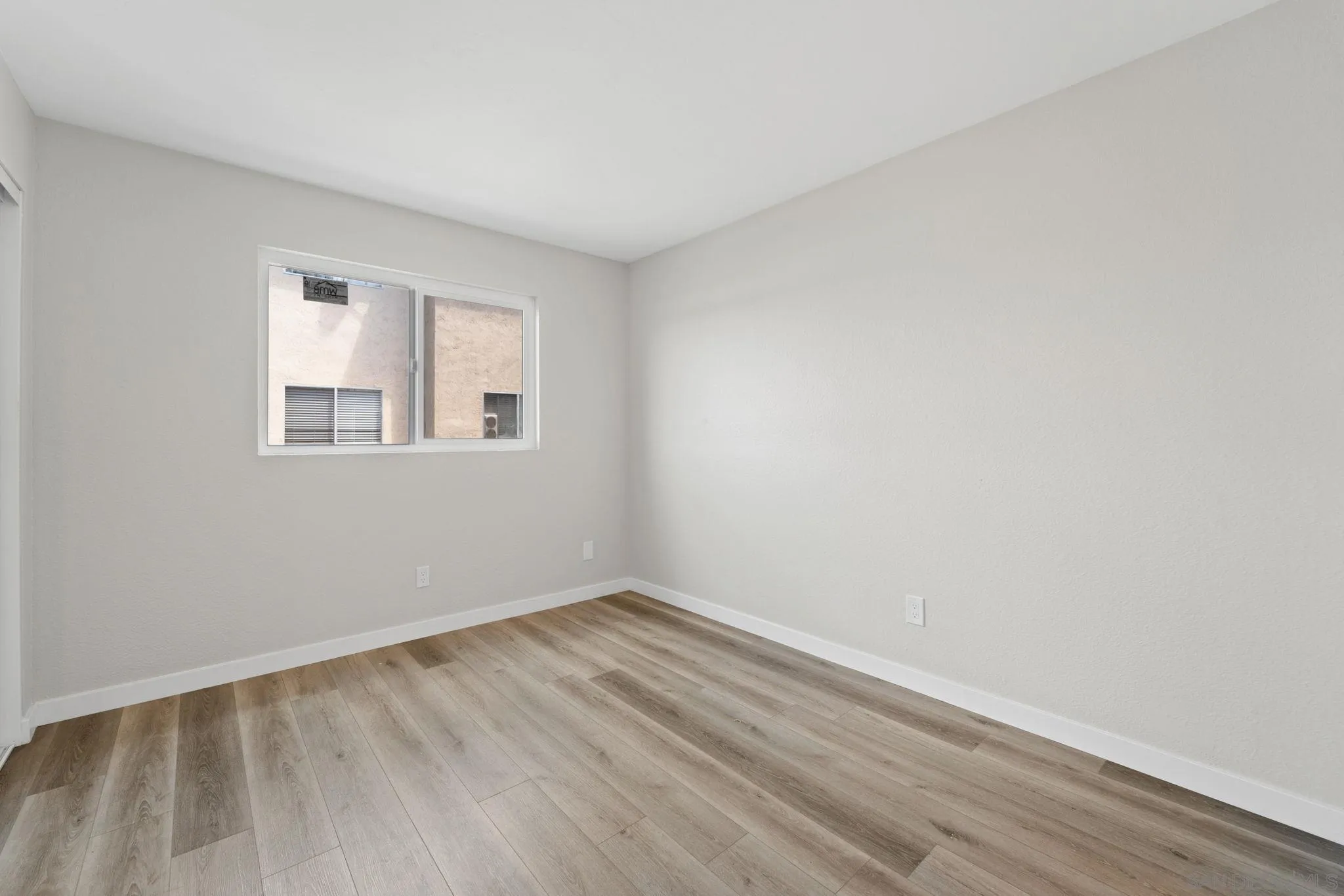 239 50th St Unit 33