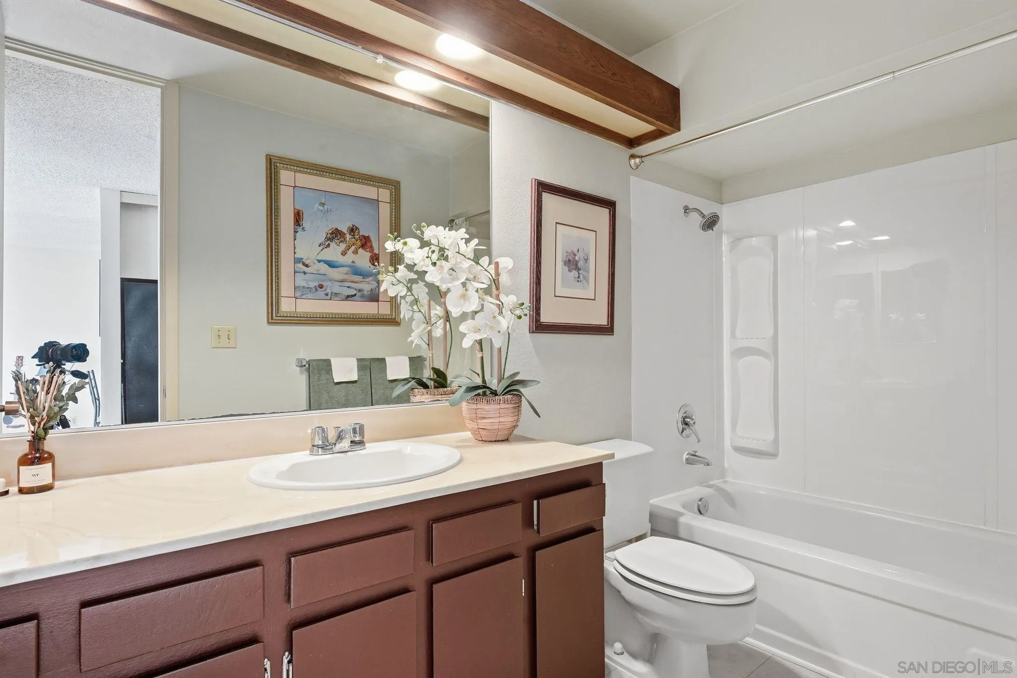 3050 Rue D'orleans Unit 494