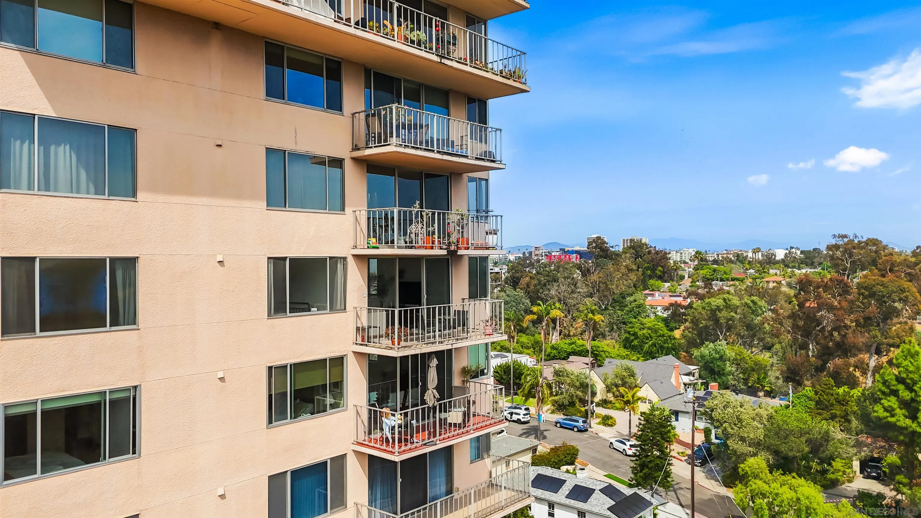 3635 7th Ave Unit 8a