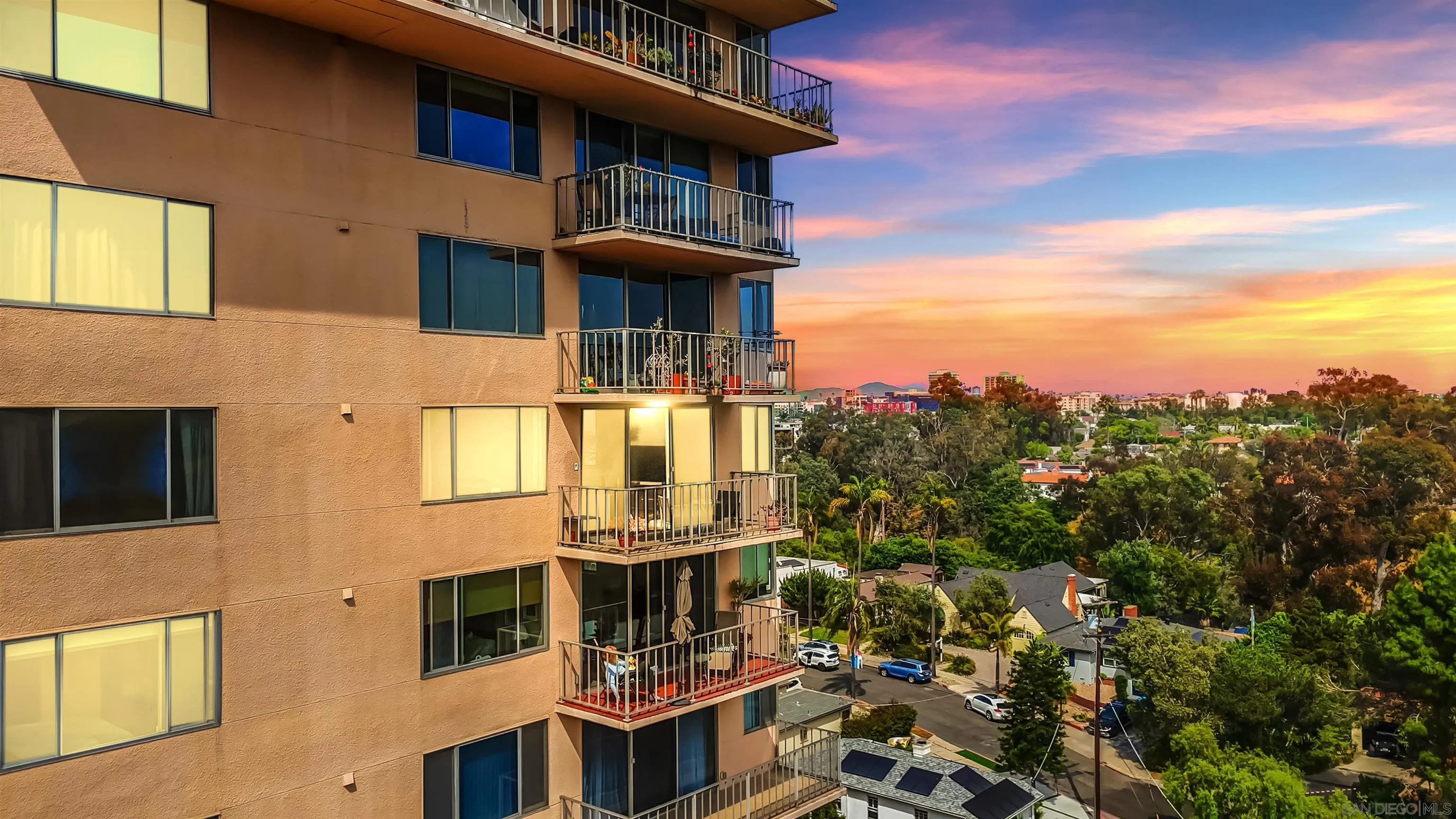 3635 7th Ave Unit 8a