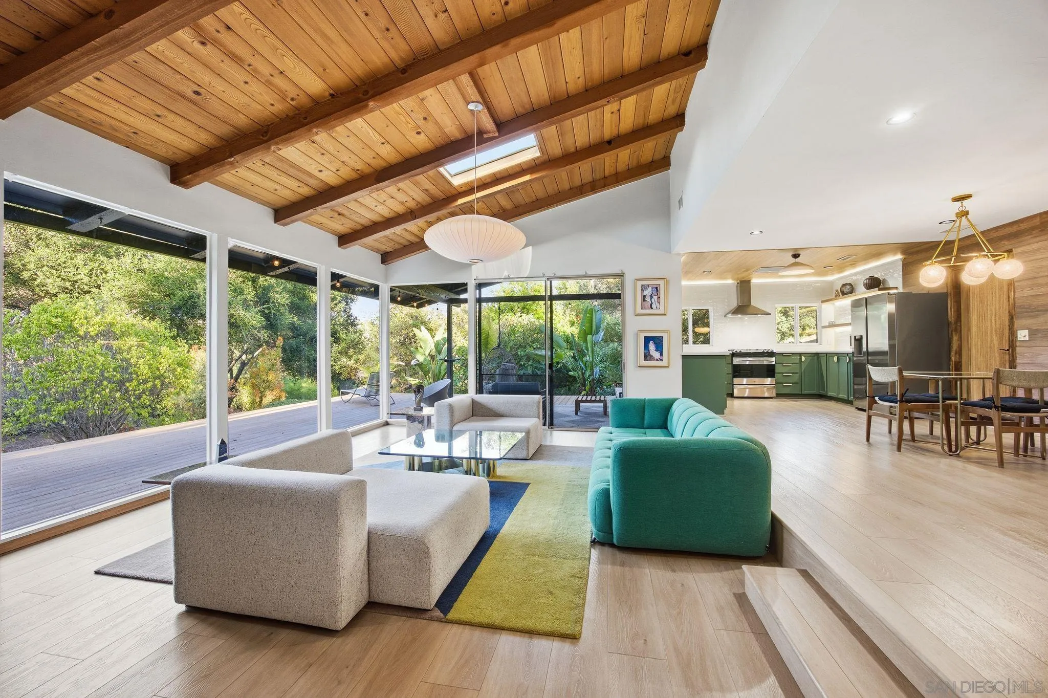 1010 Quail Creek