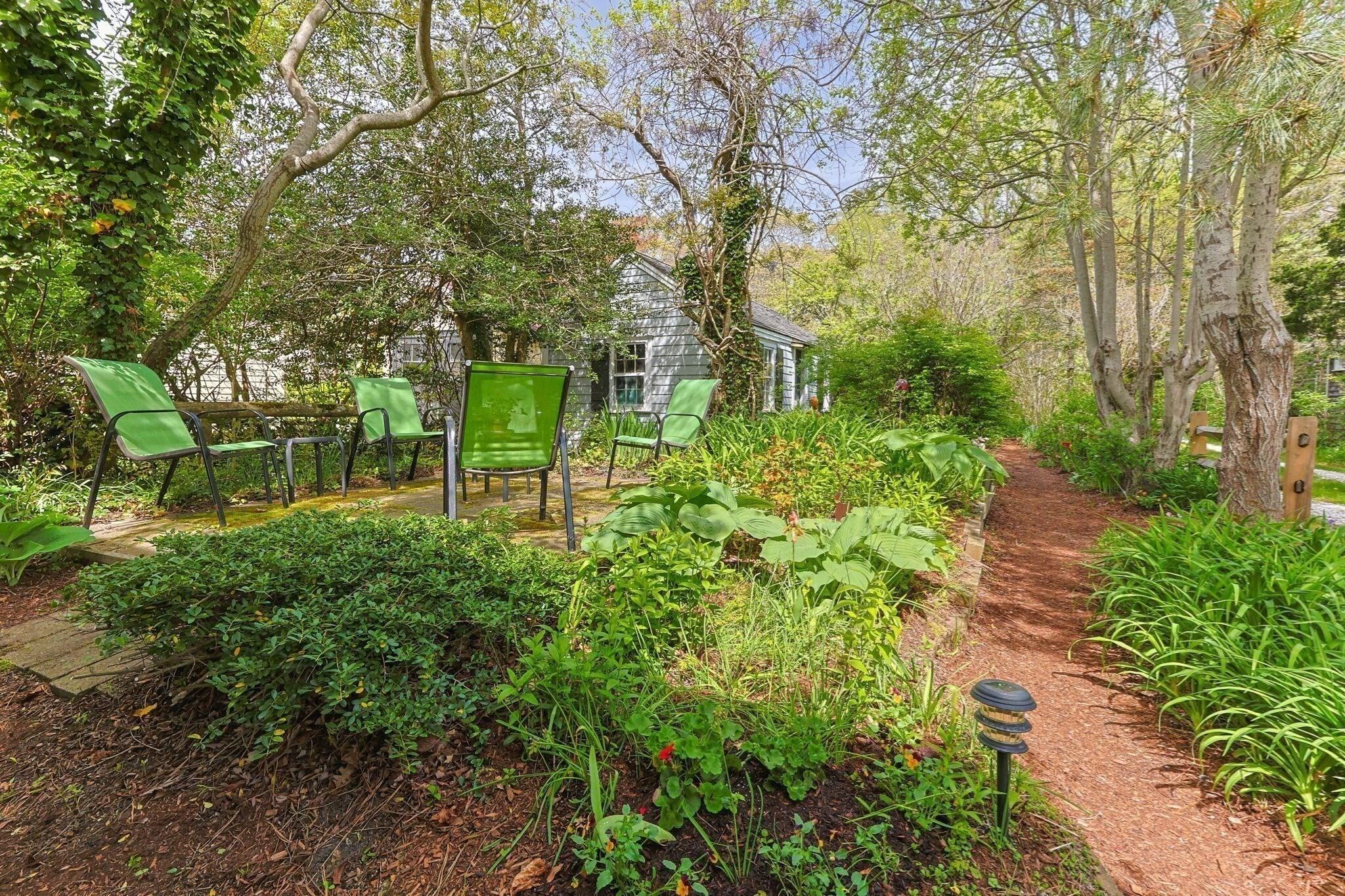248 Bradford Street