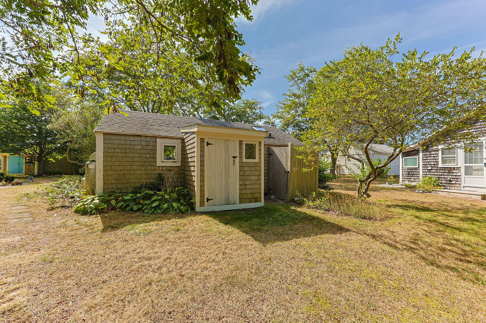 125 Shore Road # 10
