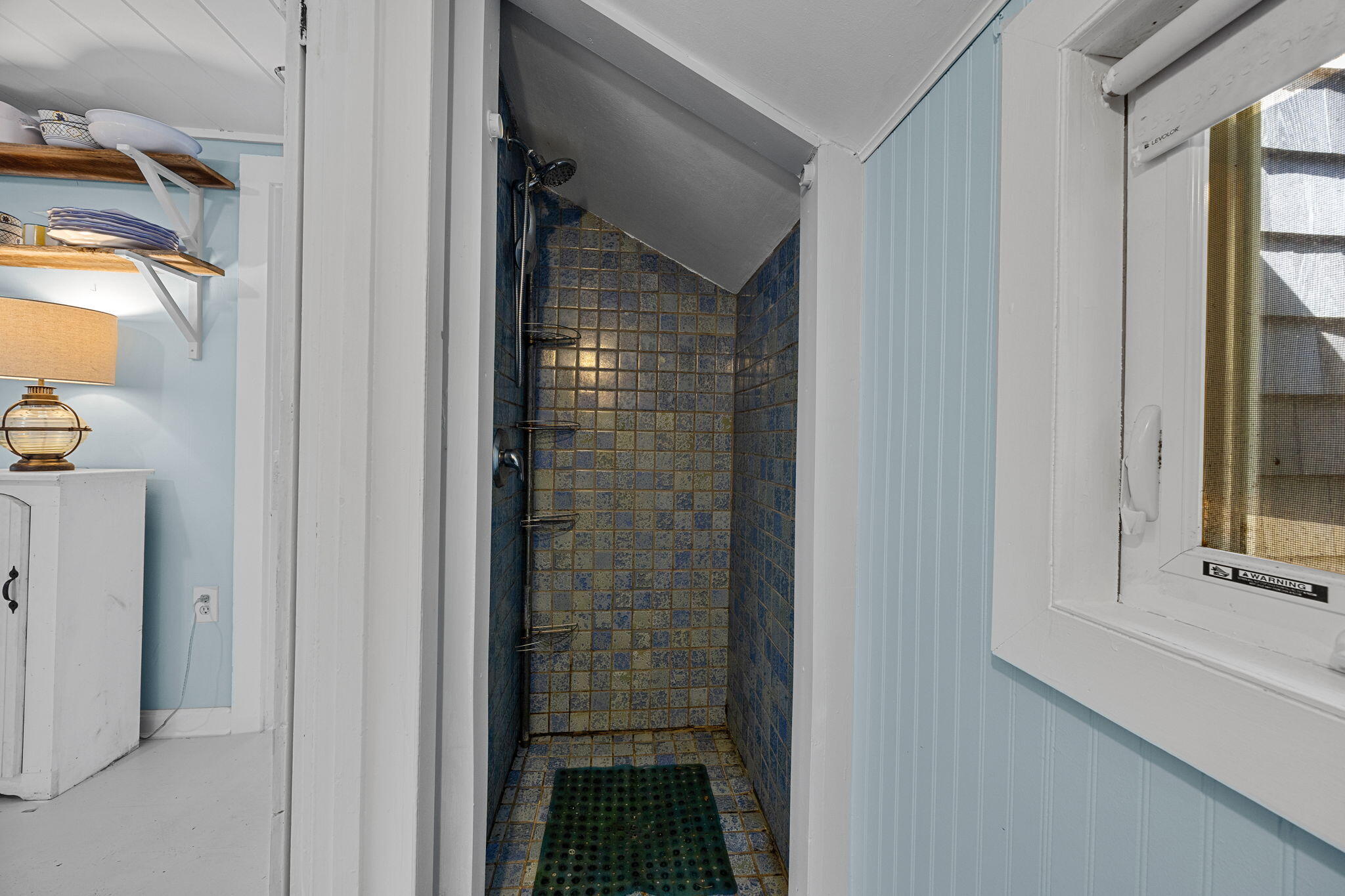 125 Shore Road # 10