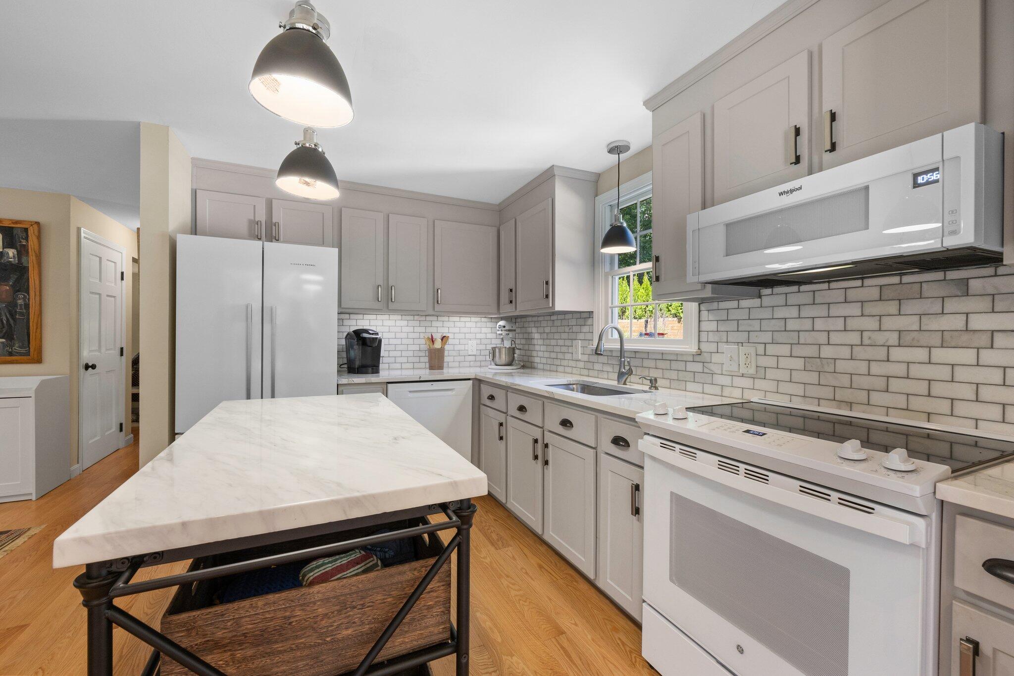 2 Stoney Hill Road