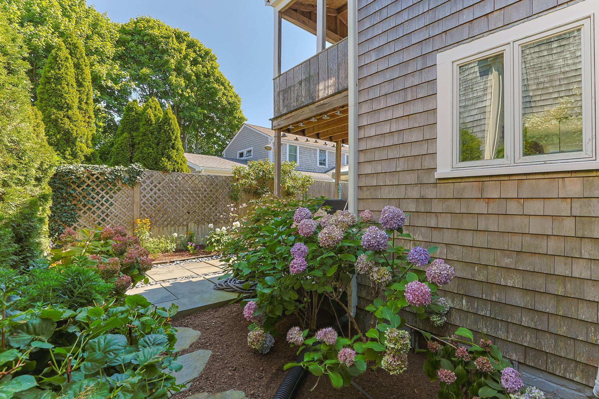 39 Pleasant Street