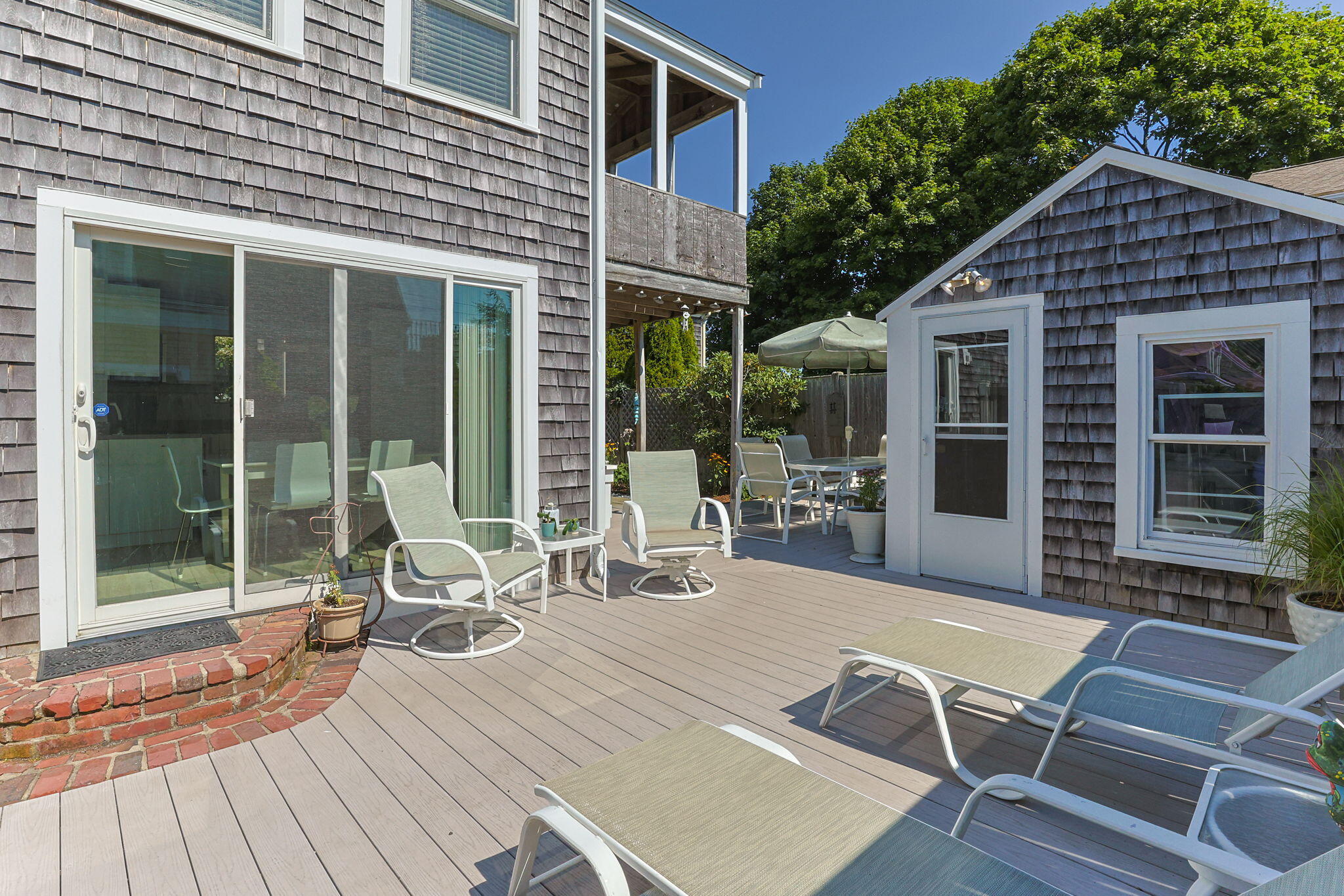 39 Pleasant Street