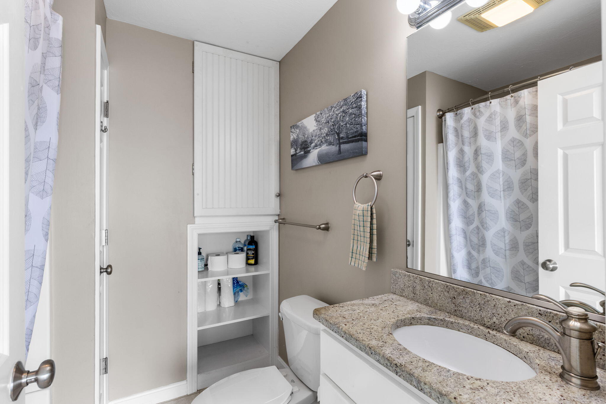 482 Shore Road # 19