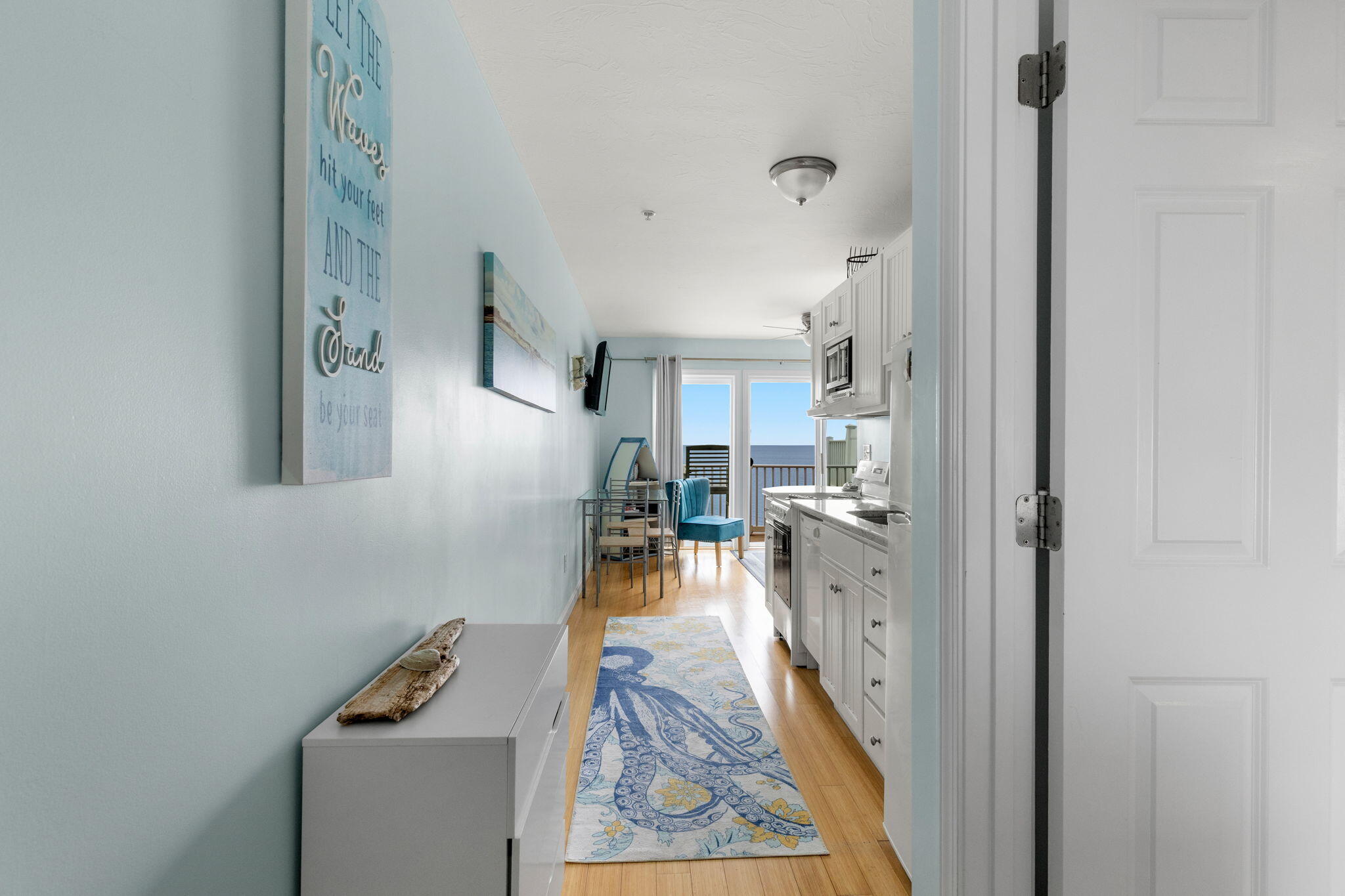 482 Shore Road # 19