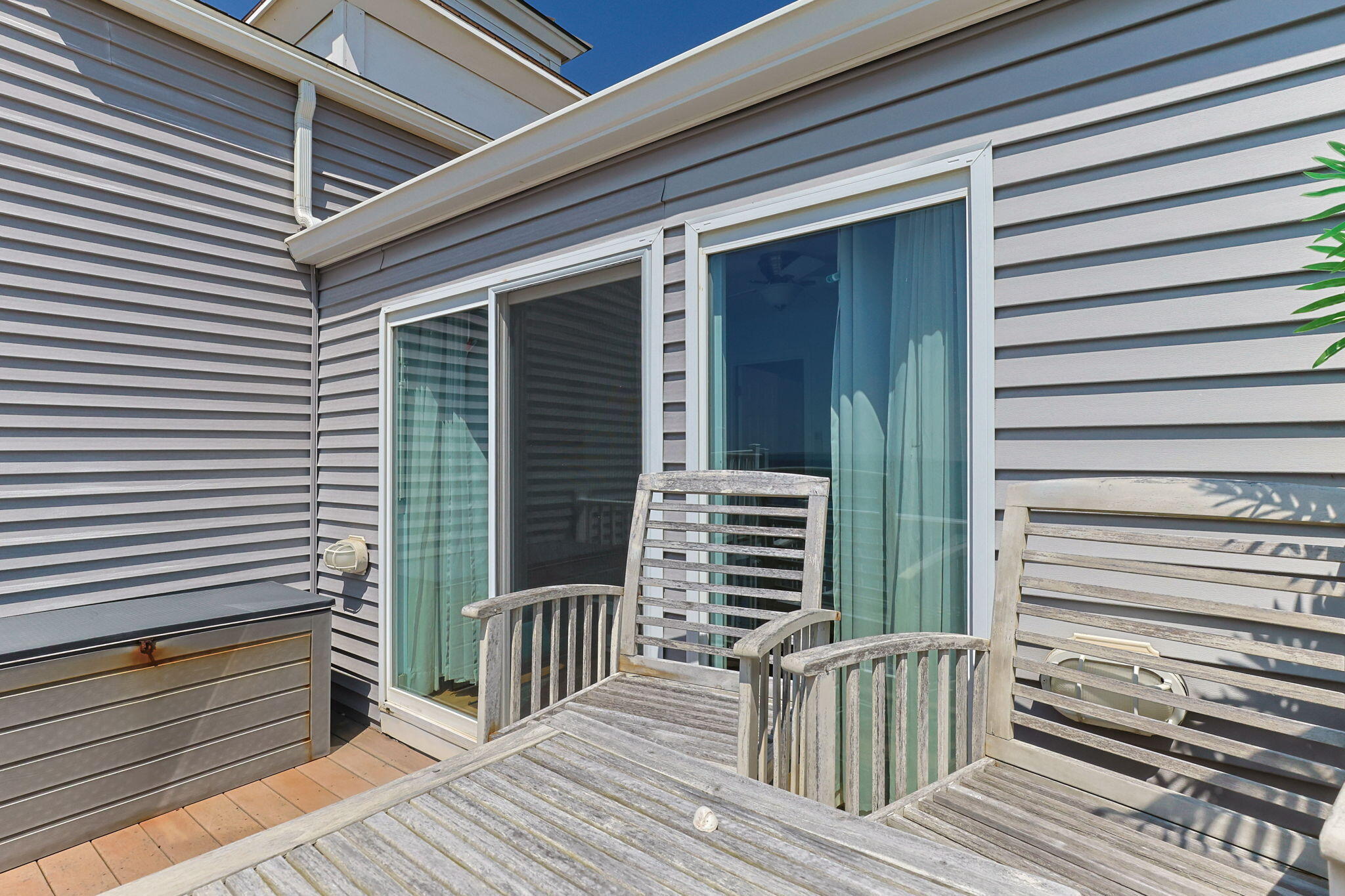 482 Shore Road # 19