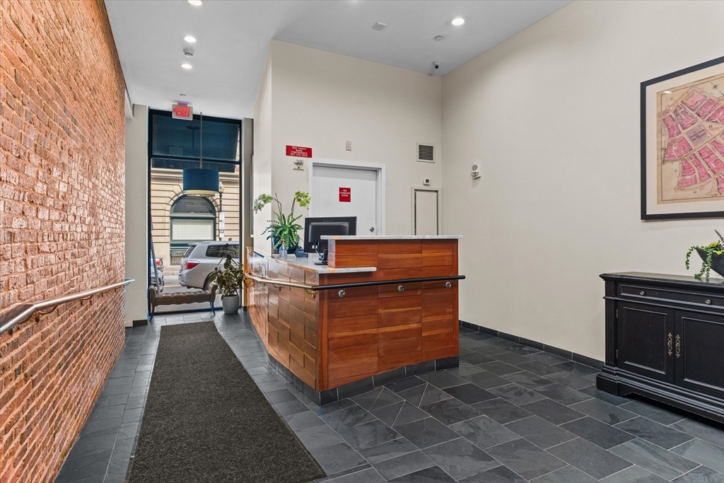 101 Broad Street # 3C