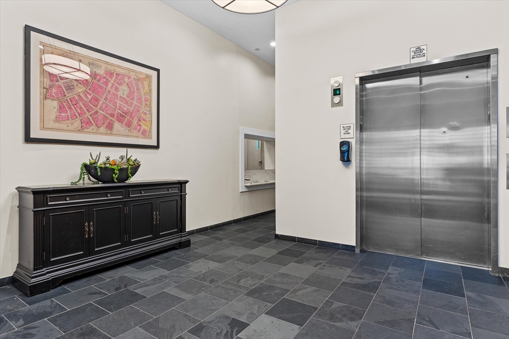 101 Broad Street # 3C