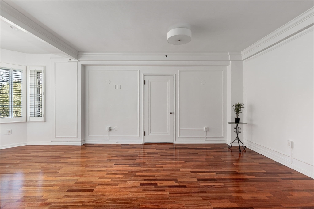 20 Chapel St # B603