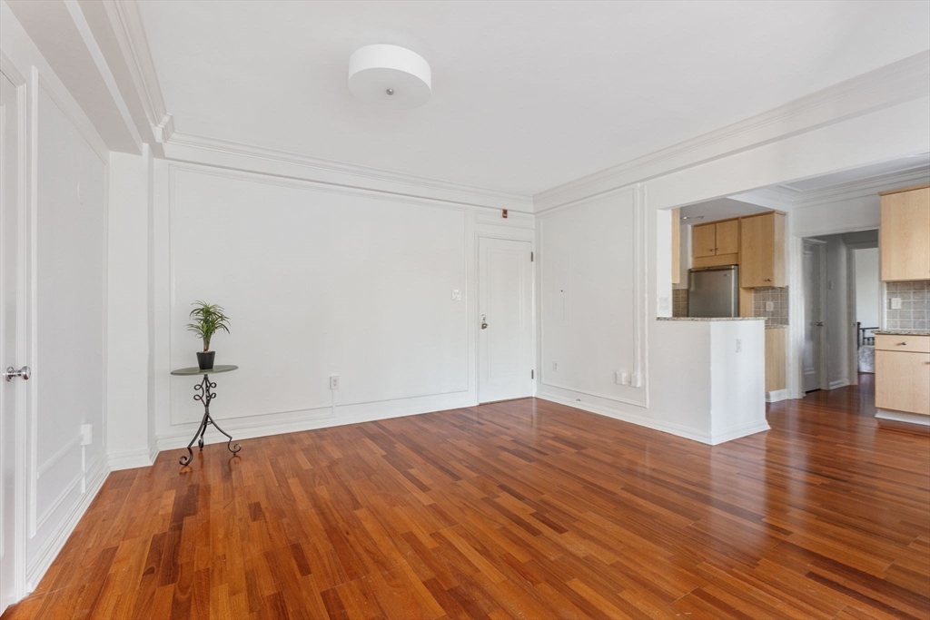 20 Chapel St # B603