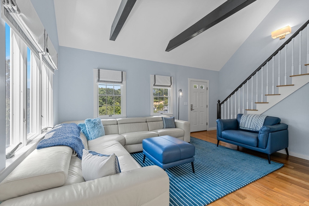 5 Glacier Drive