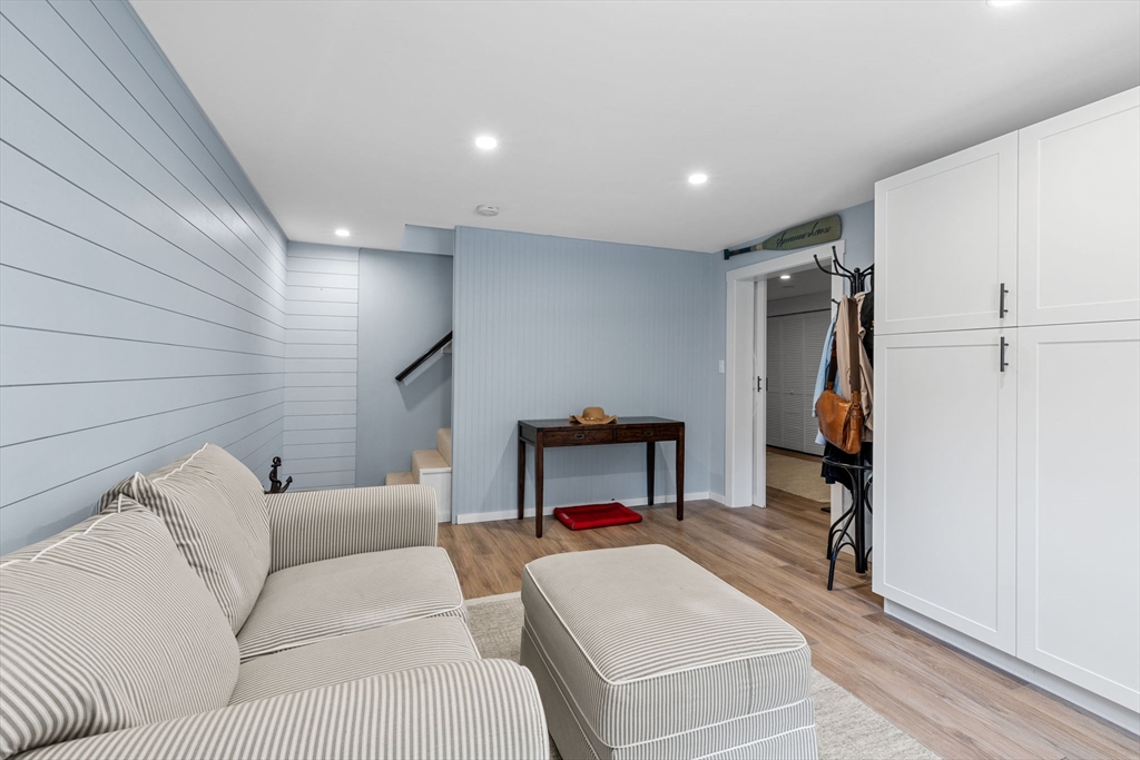 5 Glacier Drive