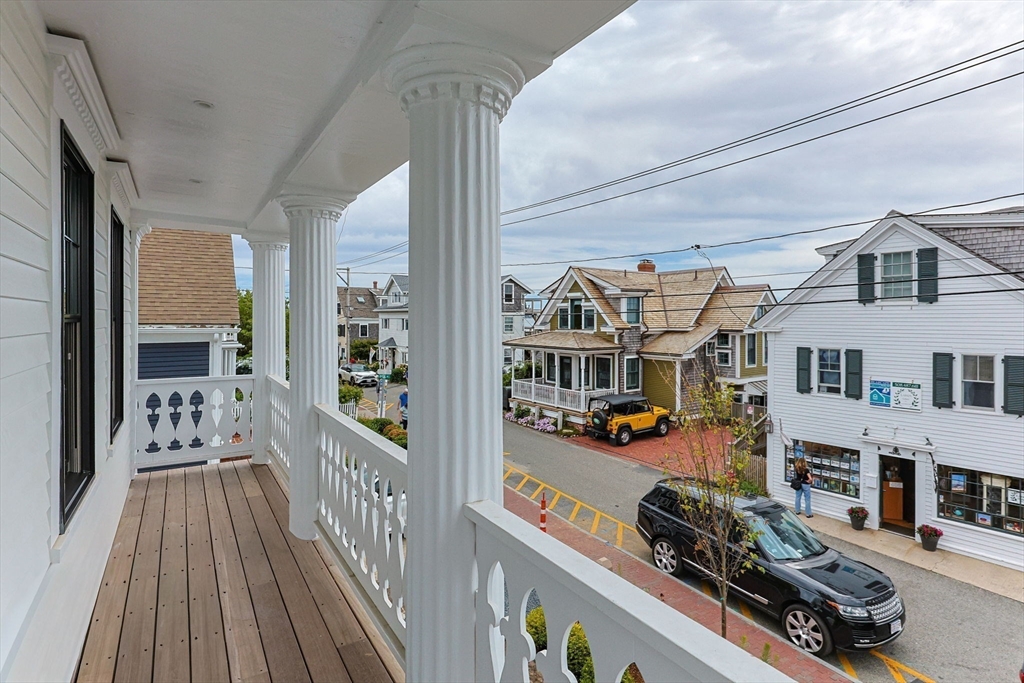 404 Commercial Street # 2