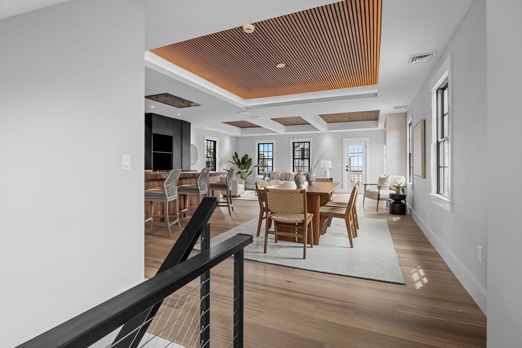 404 Commercial Street # 2