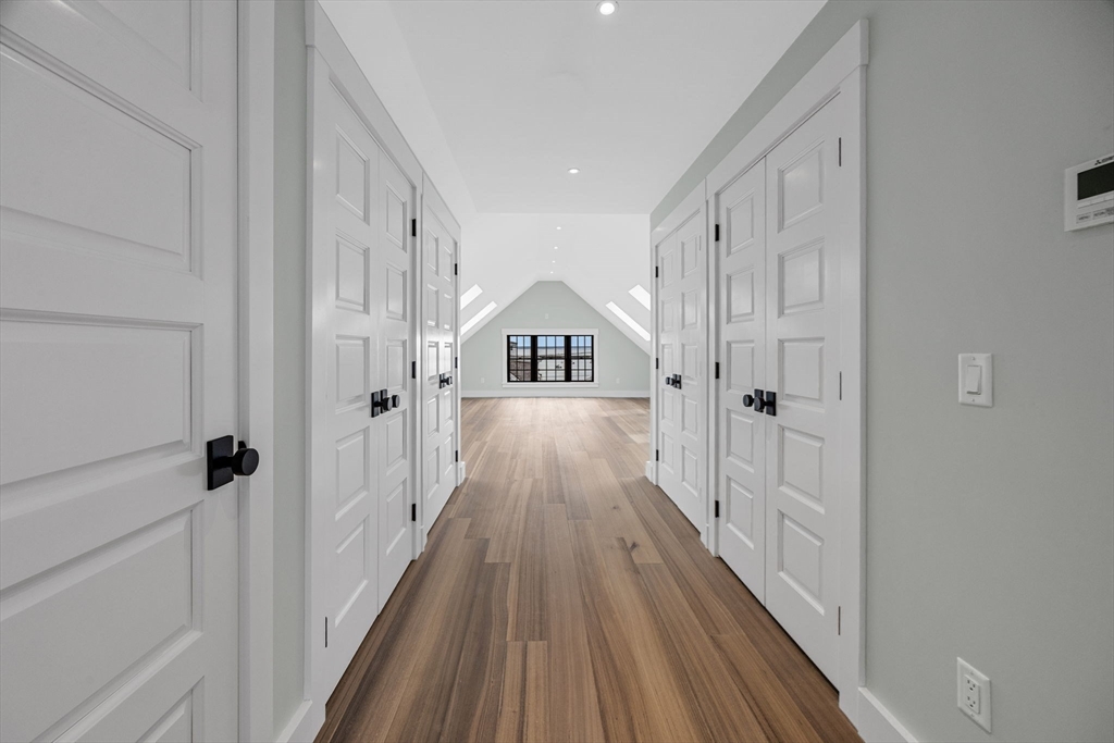 404 Commercial Street # 2