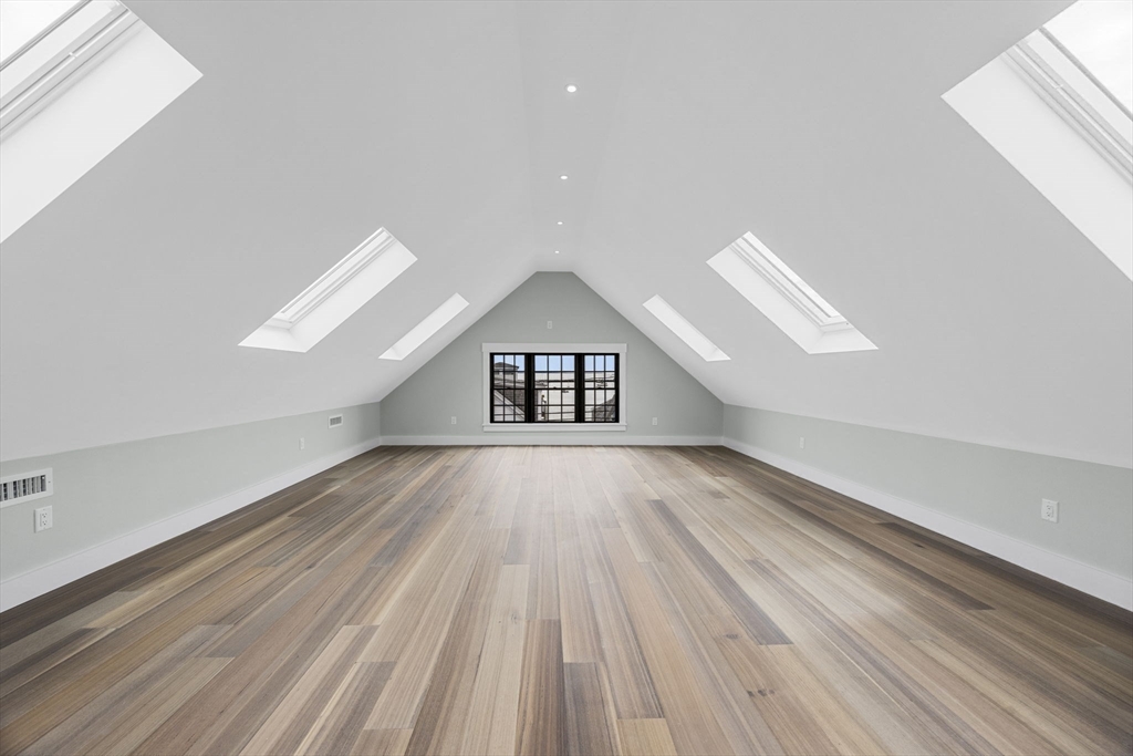 404 Commercial Street # 2