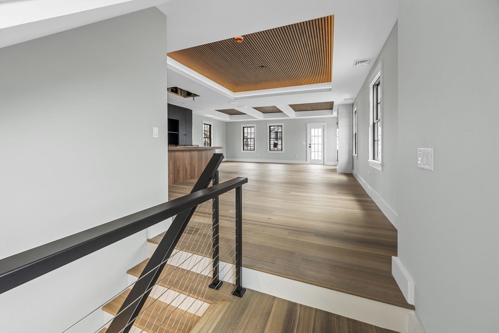404 Commercial Street # 2