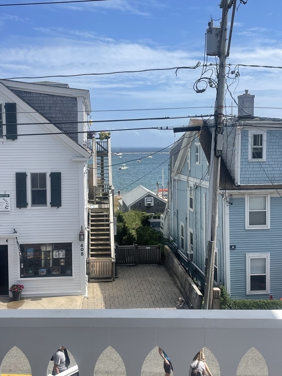 404 Commercial Street # 2