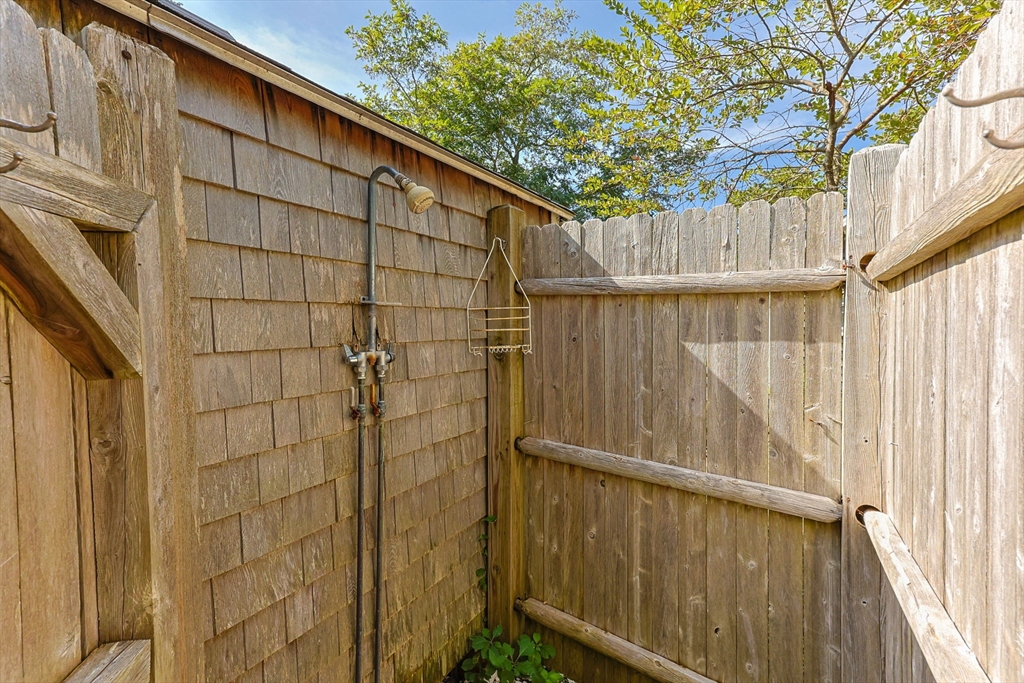 125 Shore Road # 10