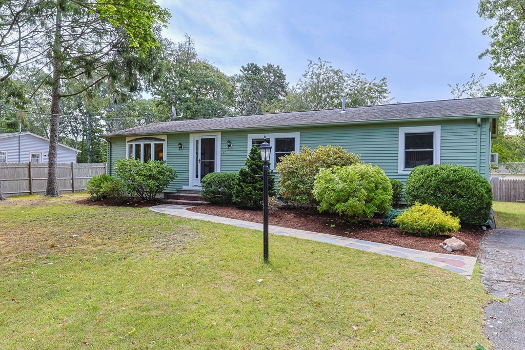 35 Driftwood Cir