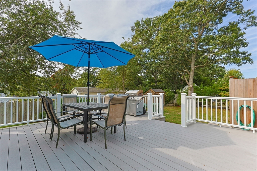 35 Driftwood Cir