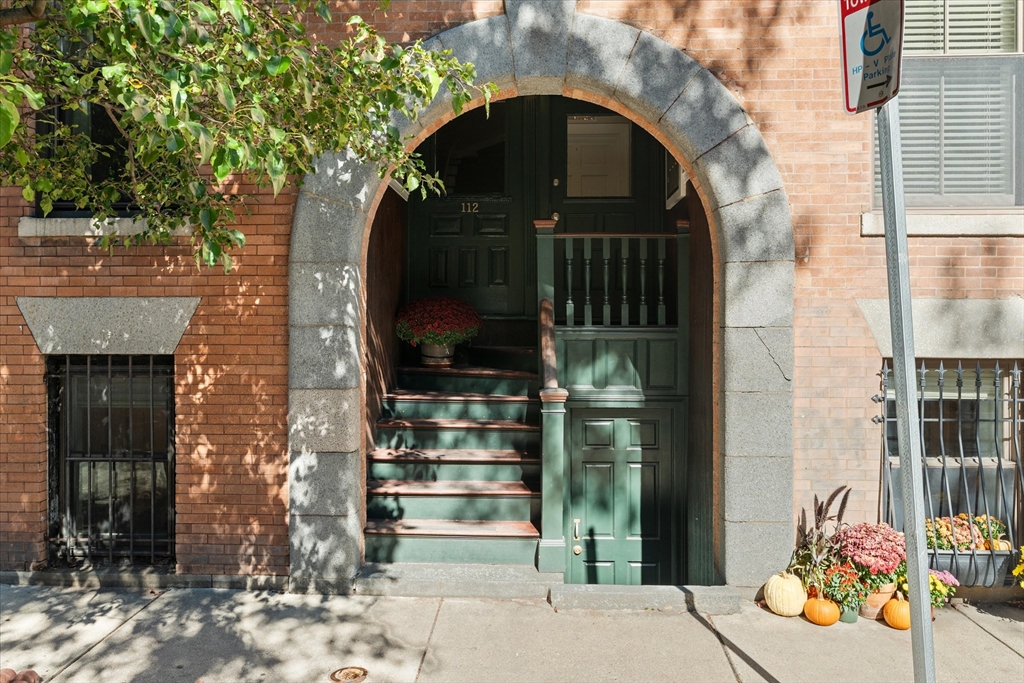 112 Union Park St # 1