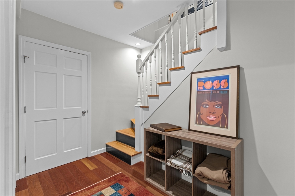 112 Union Park St # 1