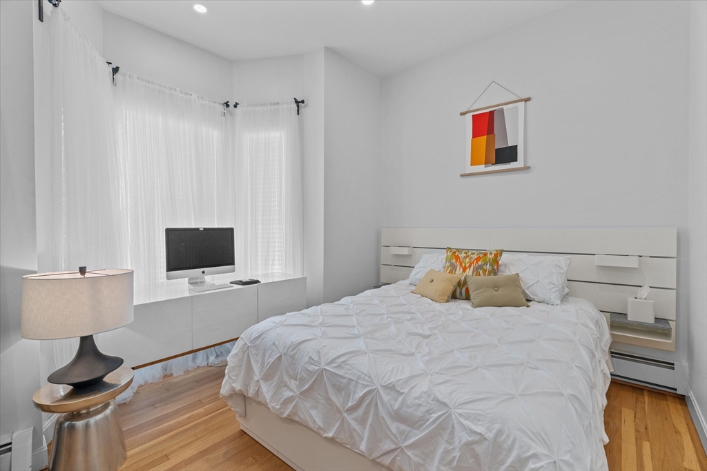 402 E 7th St # 2, Boston Unit: 2