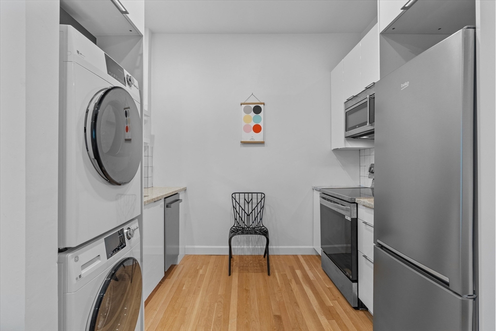 402 E 7th St # 2, Boston Unit: 2