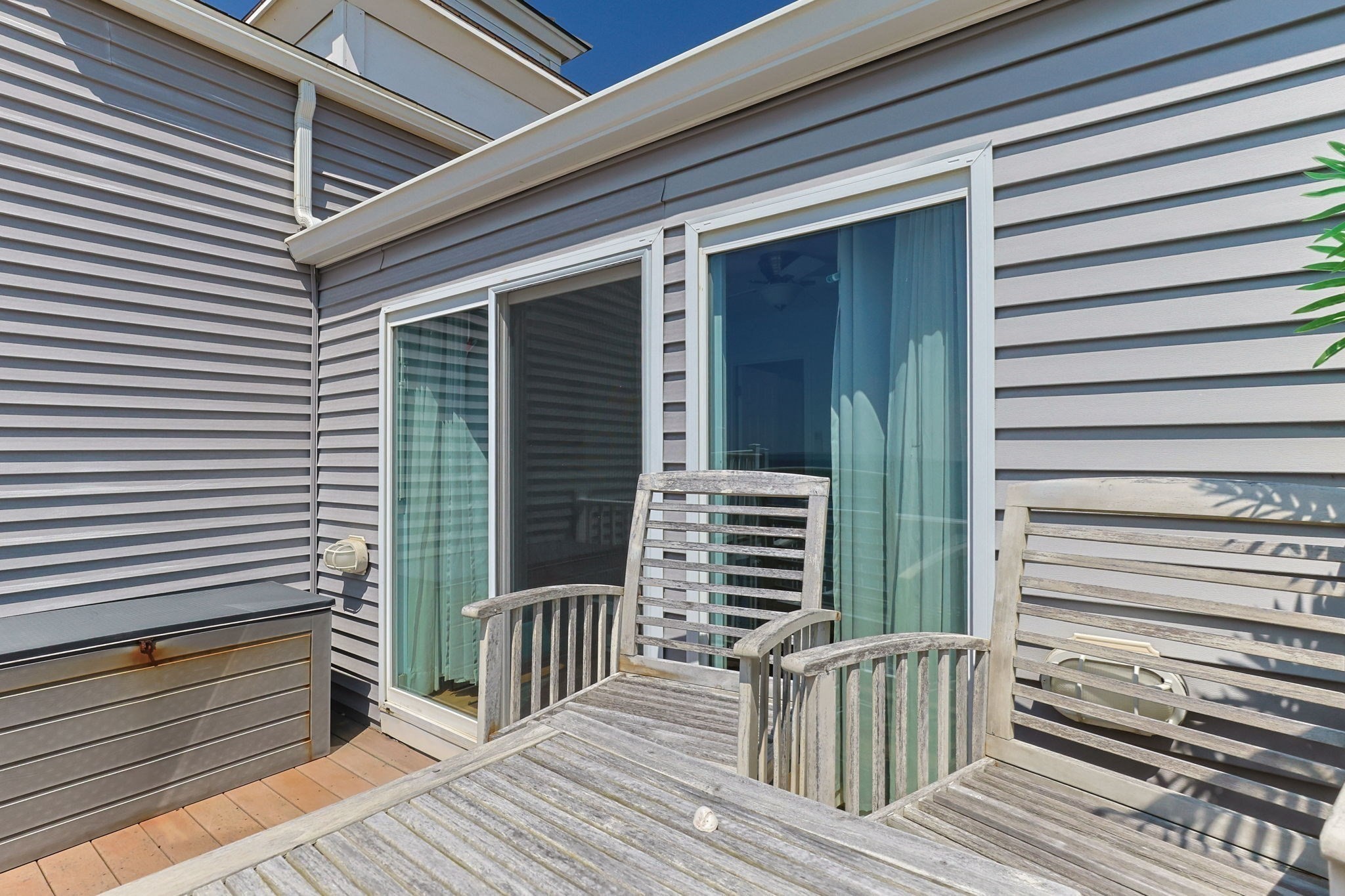 482 Shore Road # 19