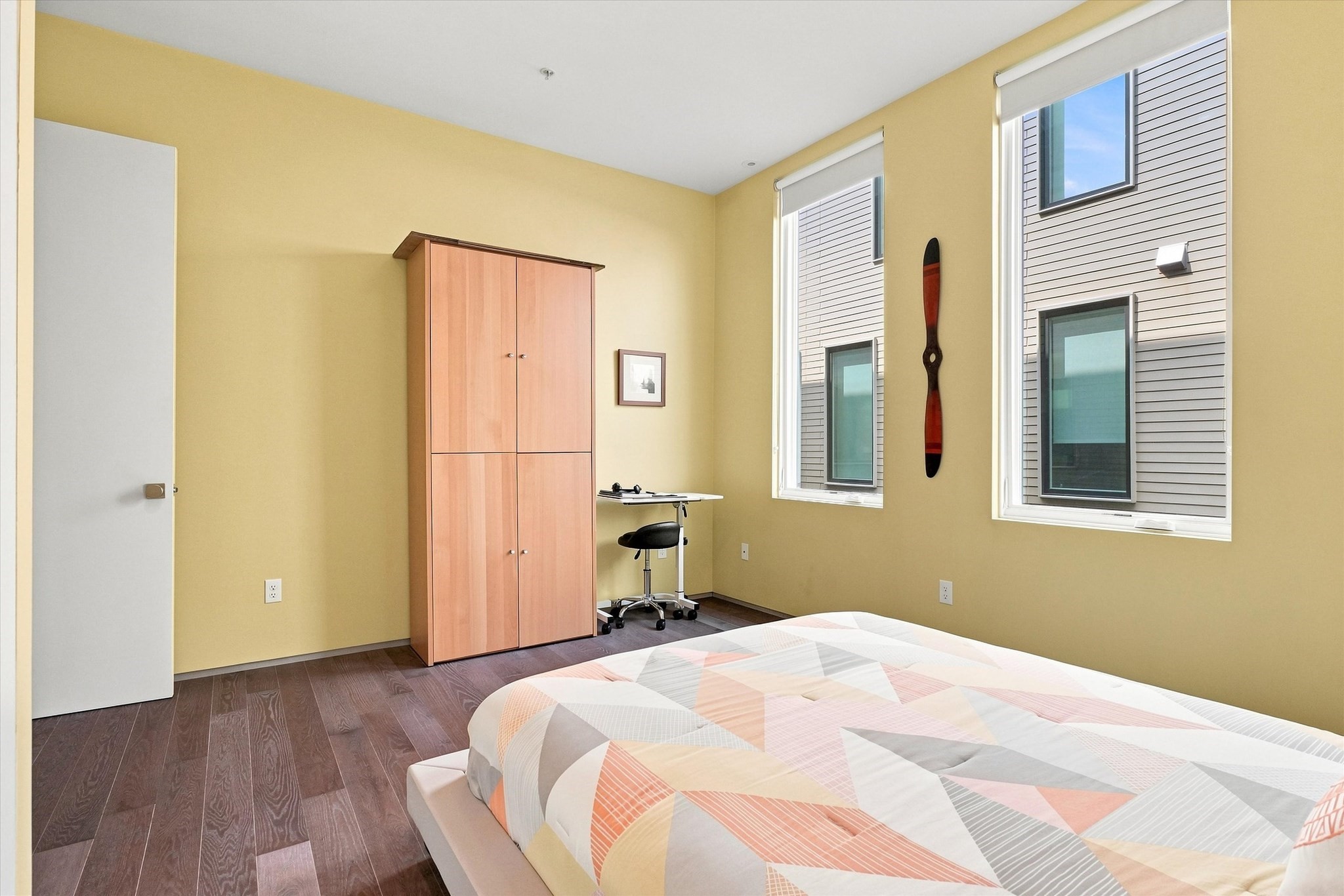 537 East 1st St # 5